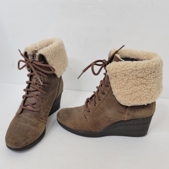 UGG Shoes - UGG Zea Brown Leather Shearling Lined Lace Up Wedge Combat Cuff Boots 7 1003360